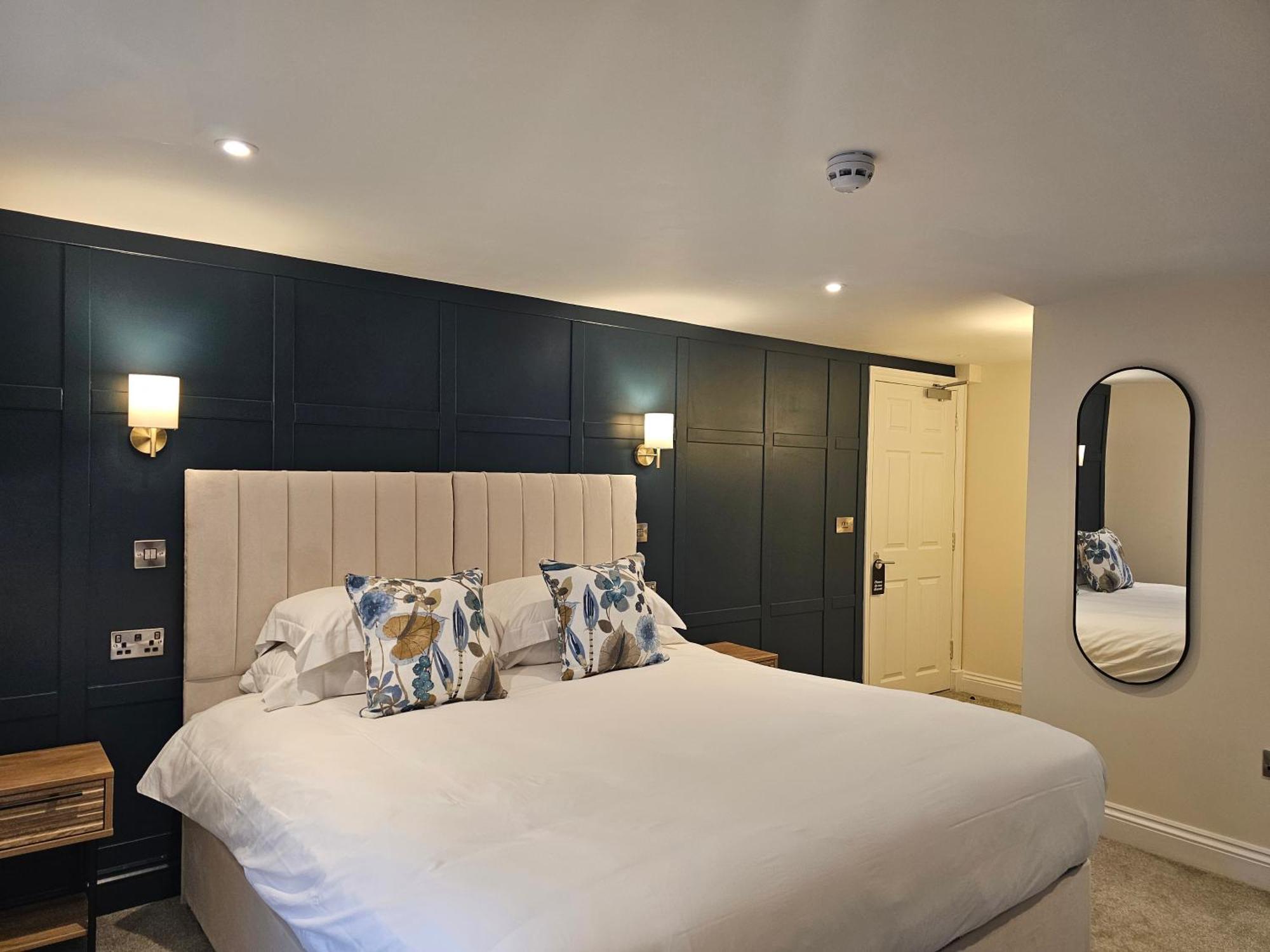 Georges Place Guest house 3*